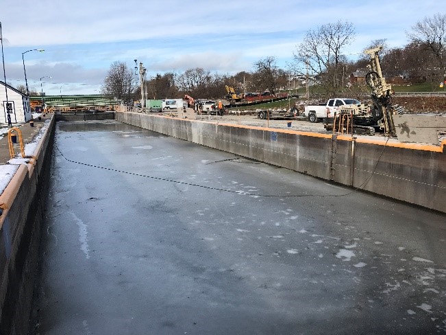 Lock O-7 looking North